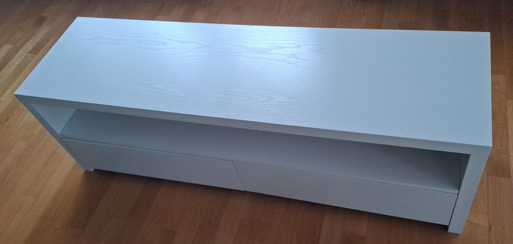 Pfister TV Möbel: Fernsehmöbel weiss 140 x 39.5 x 45.5 cm – Gebraucht aus Güttingen von DeniseBaumann 2