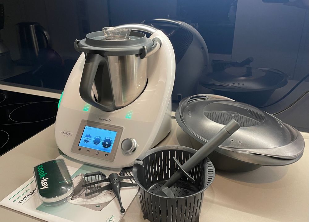 Thermomix TM5 Comme Neuf + Deuxième Bol + Cook-Key + Valise De Transport