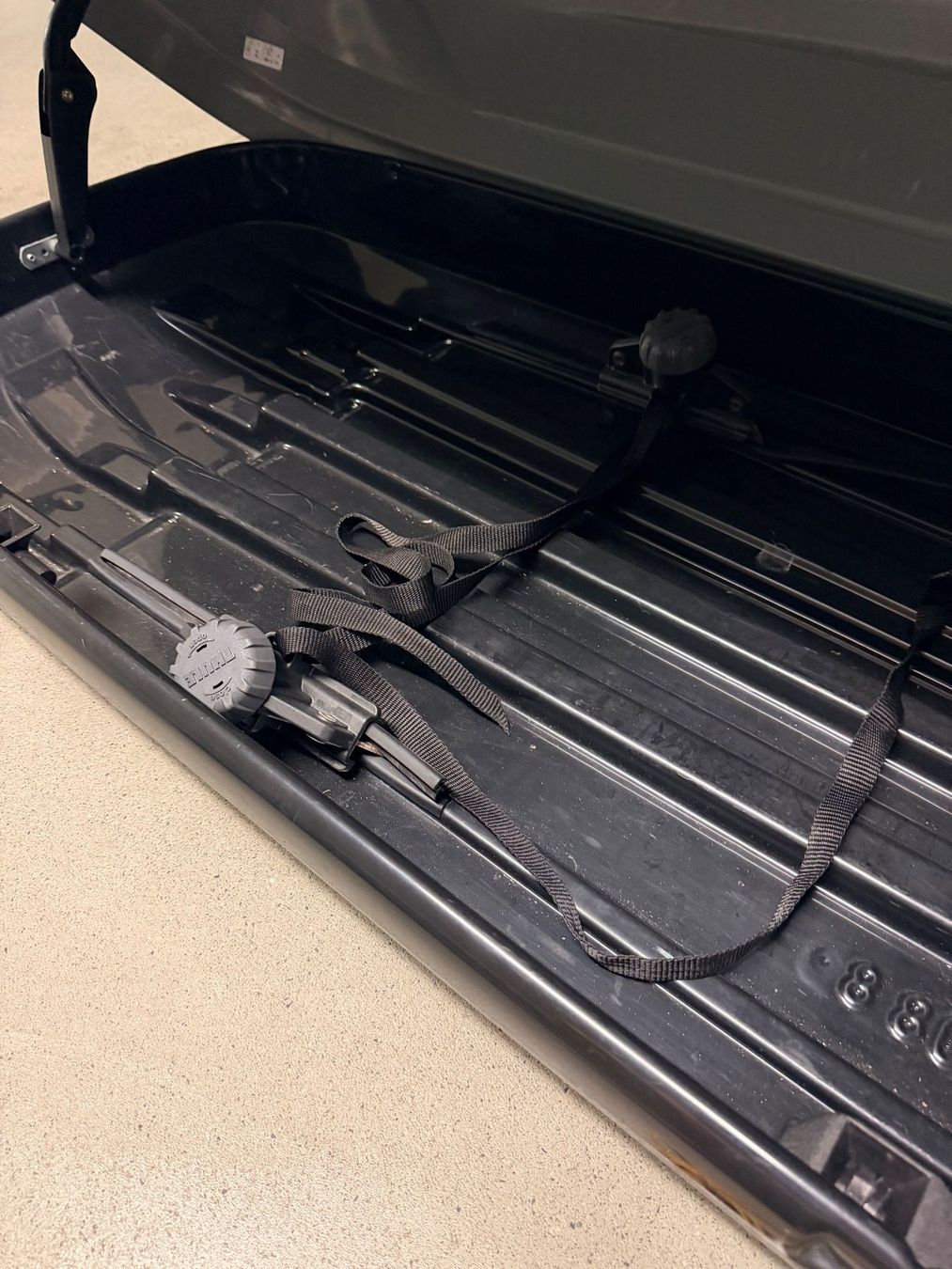 Thule Box da tetto: Thule Dachbox Pacific 600 – Usato da Oberarth venduto da Denali74 8