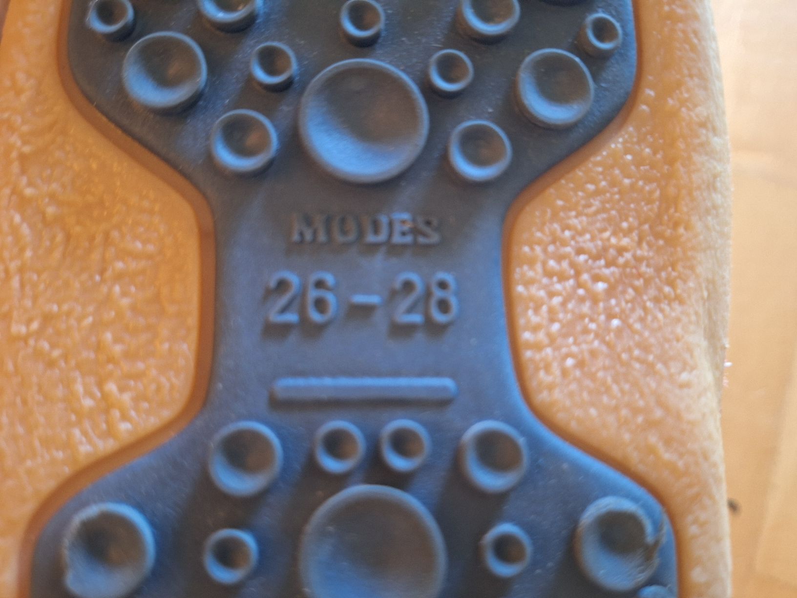 Scarpe per ragazzi: Winterschuhe in Gr. 26-28 – Usato da Oberrieden venduto da smarties949 6
