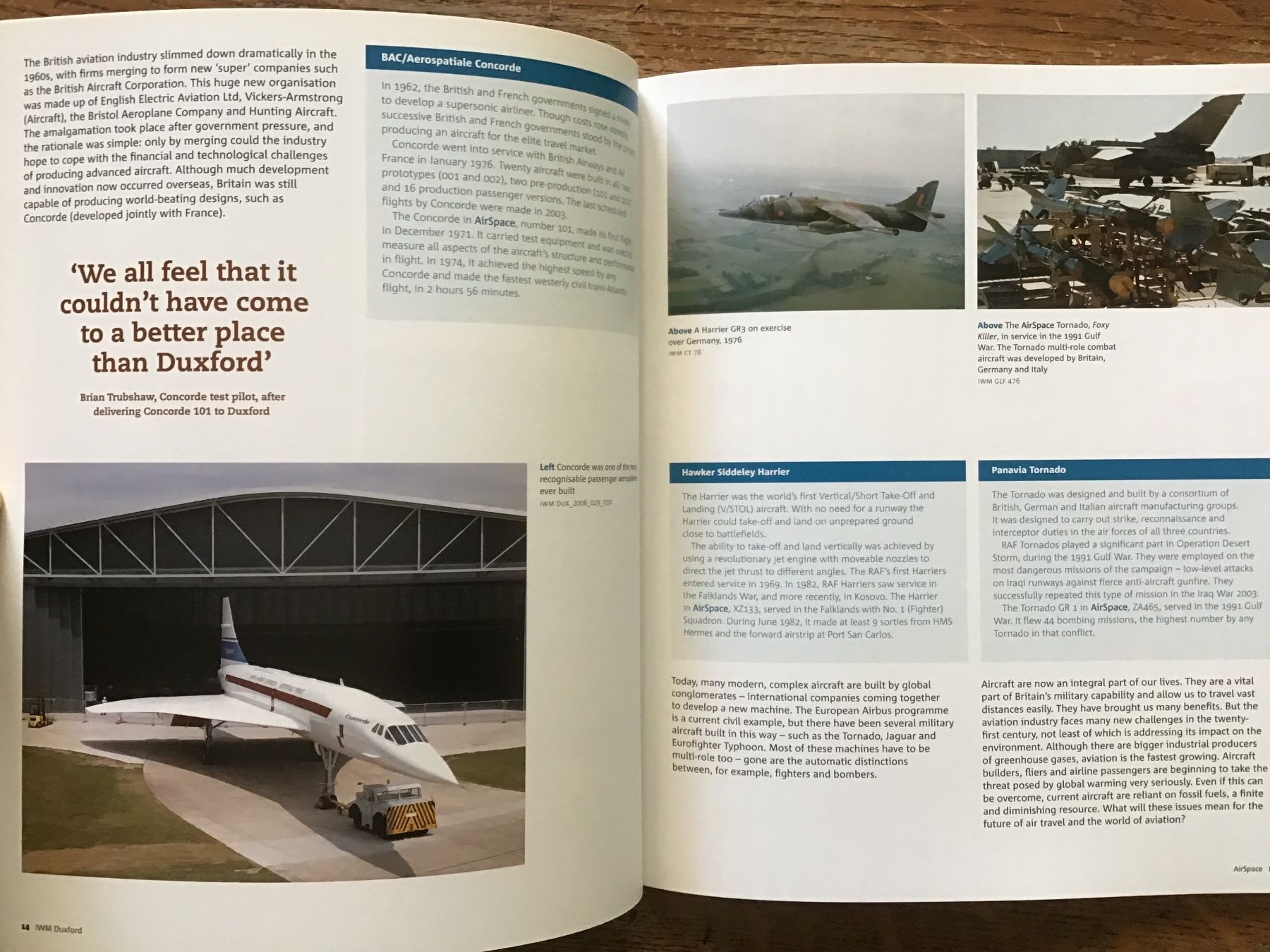 Livres: Imperial War Museum Duxford Guidebook – D'occasion à Fully par Ruby97 3
