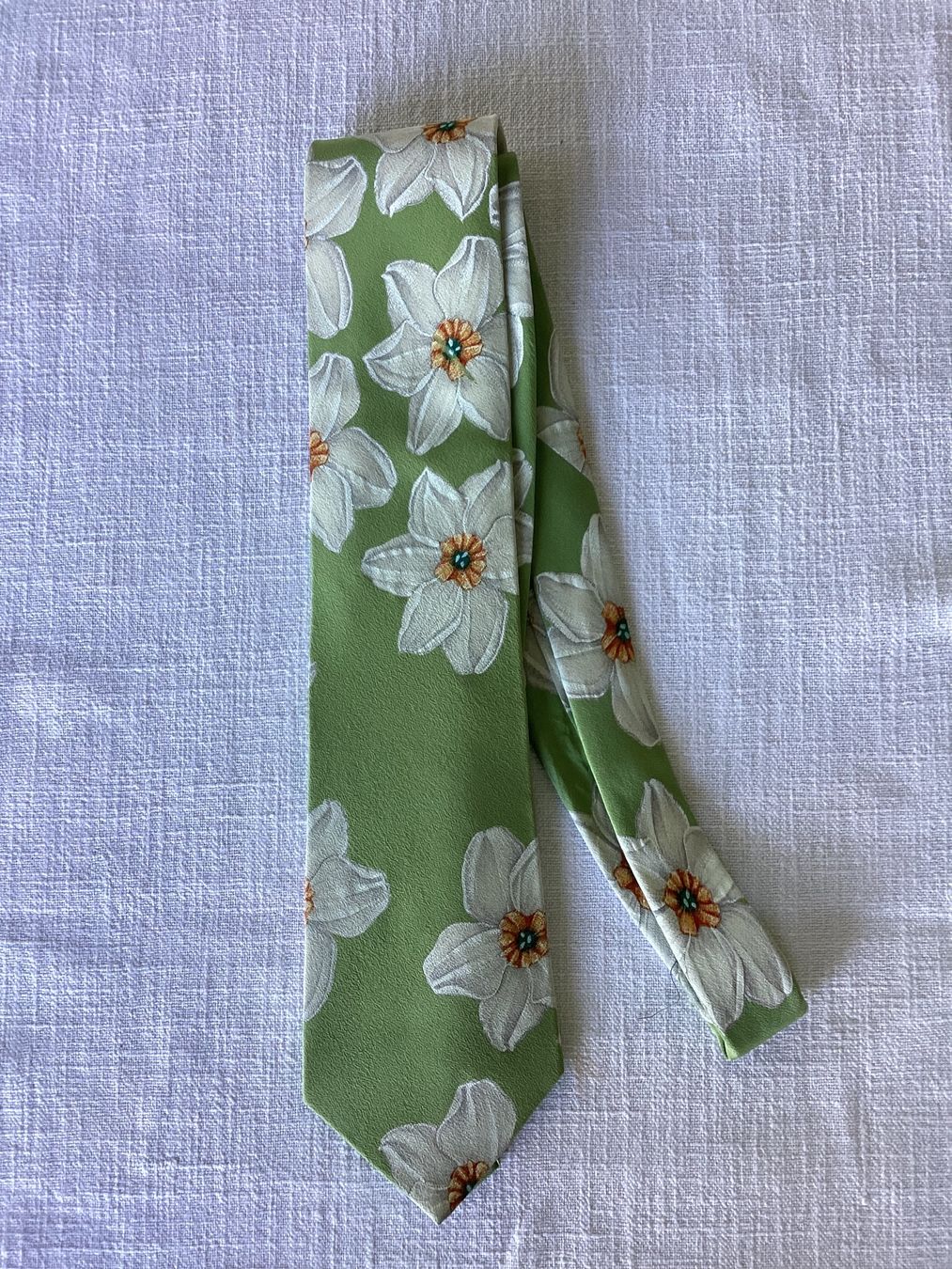 Fabric Frontline Cravatte: Fabric Frontline Krawatte – Usato da Au ZH venduto da mue_crl5