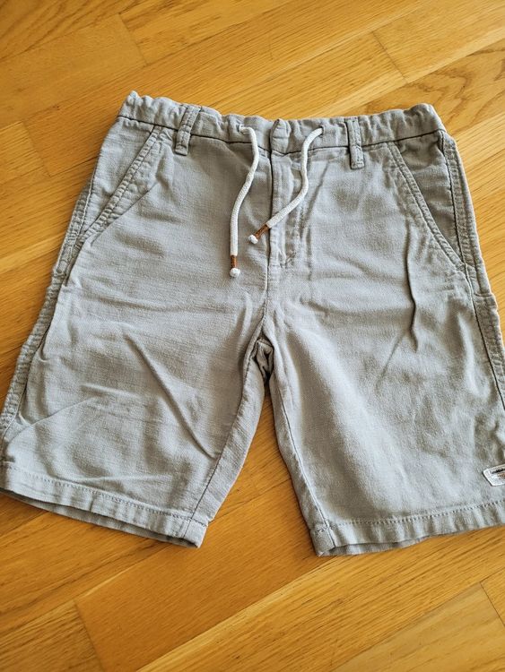 H&M Pantalons: 1 Kinder Shorts kurze Hose Grösse 134 – D'occasion à Neuenegg par transformer02