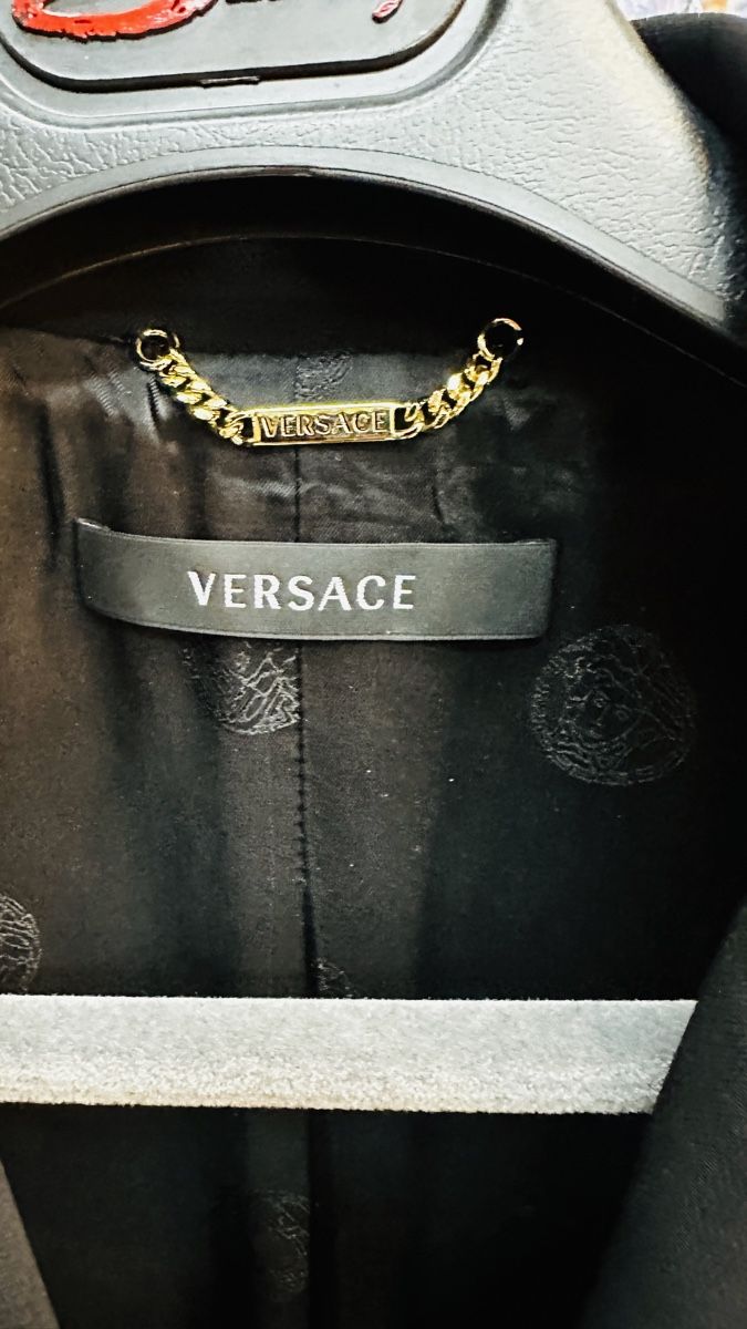 Versace Giacche: Gianni Versace Blazer NP 1890.- – Nuovo (secondo la descrizione) da Lachen SZ venduto da HelvetiaLuxury 4