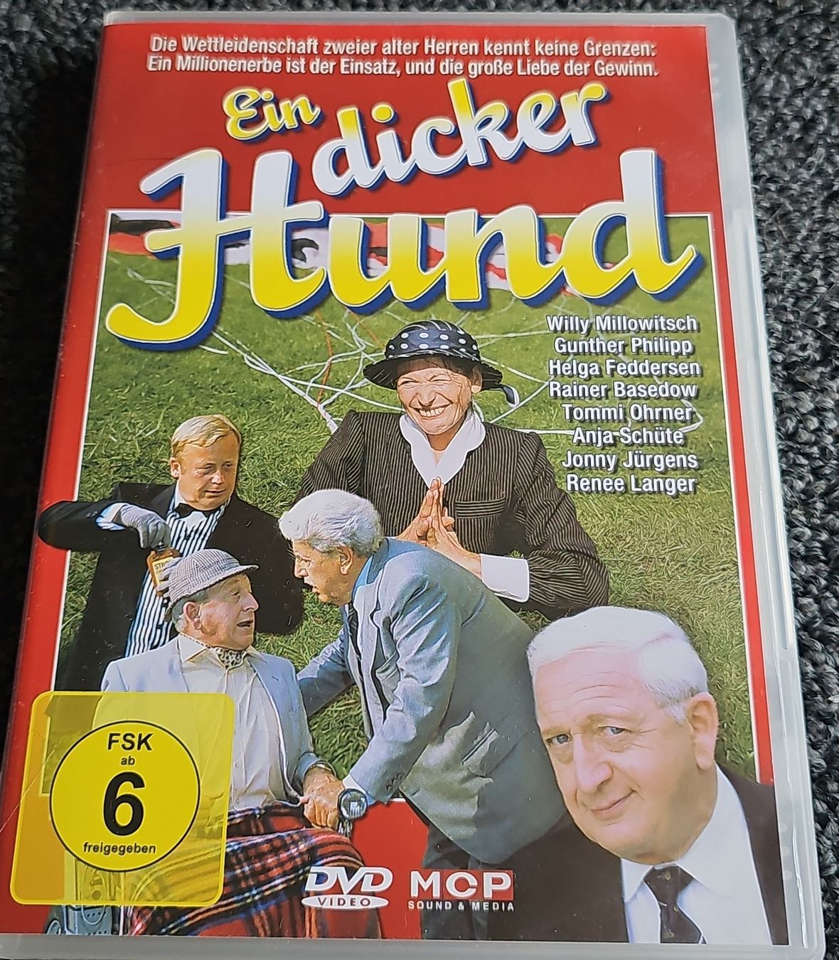 Tutti i DVDs: DVD Ein dicker Hund (22072) – Usato da Ruswil venduto da jan_bxl5