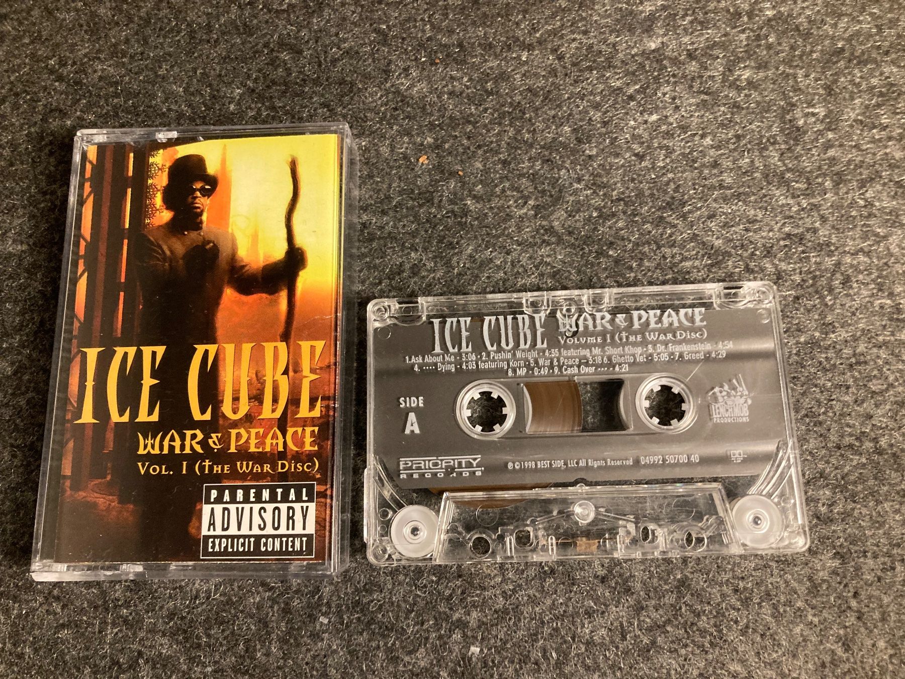 Musicassette: Ice Cube - War & Peace Vol. 1 (The War Disc) (MC) – Usato da Fribourg venduto da Karushi 3