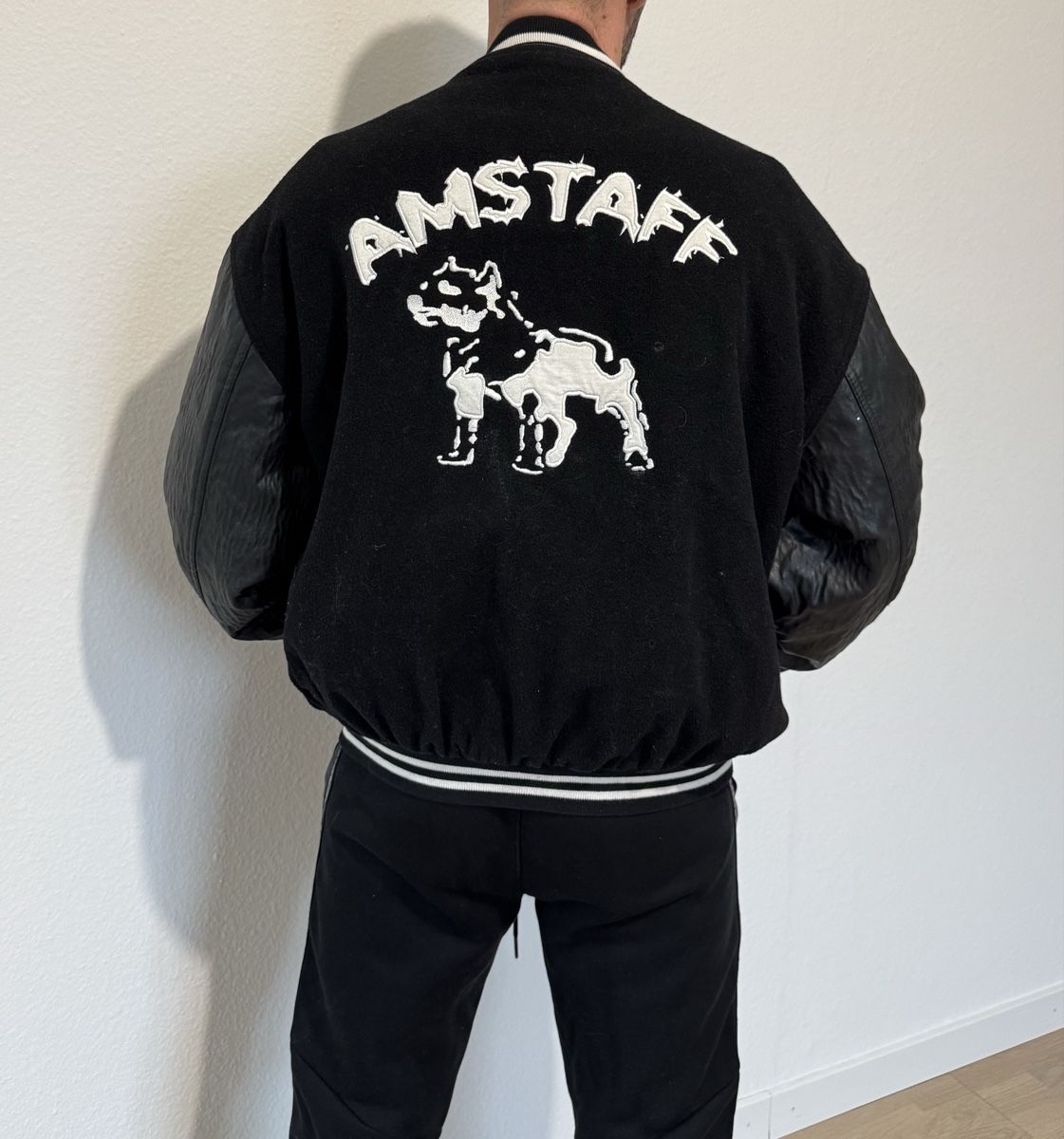 Giacche: AMSTAFF WEAR Jacke – Usato da Fehraltorf venduto da mar_sy7l