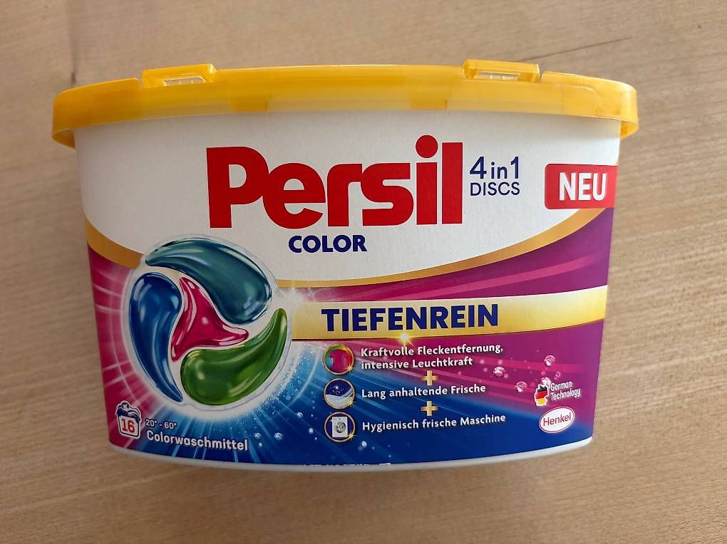 Pflegeprodukte: Persil Color Waschmittelcaps  – Gebraucht aus Steinmaur von MartinaZH1984