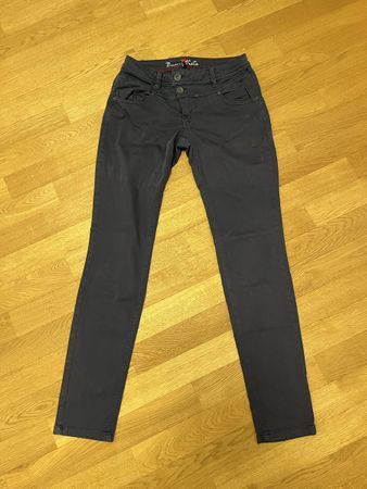 Graue Hose von Buena Vista, Modell Malibu