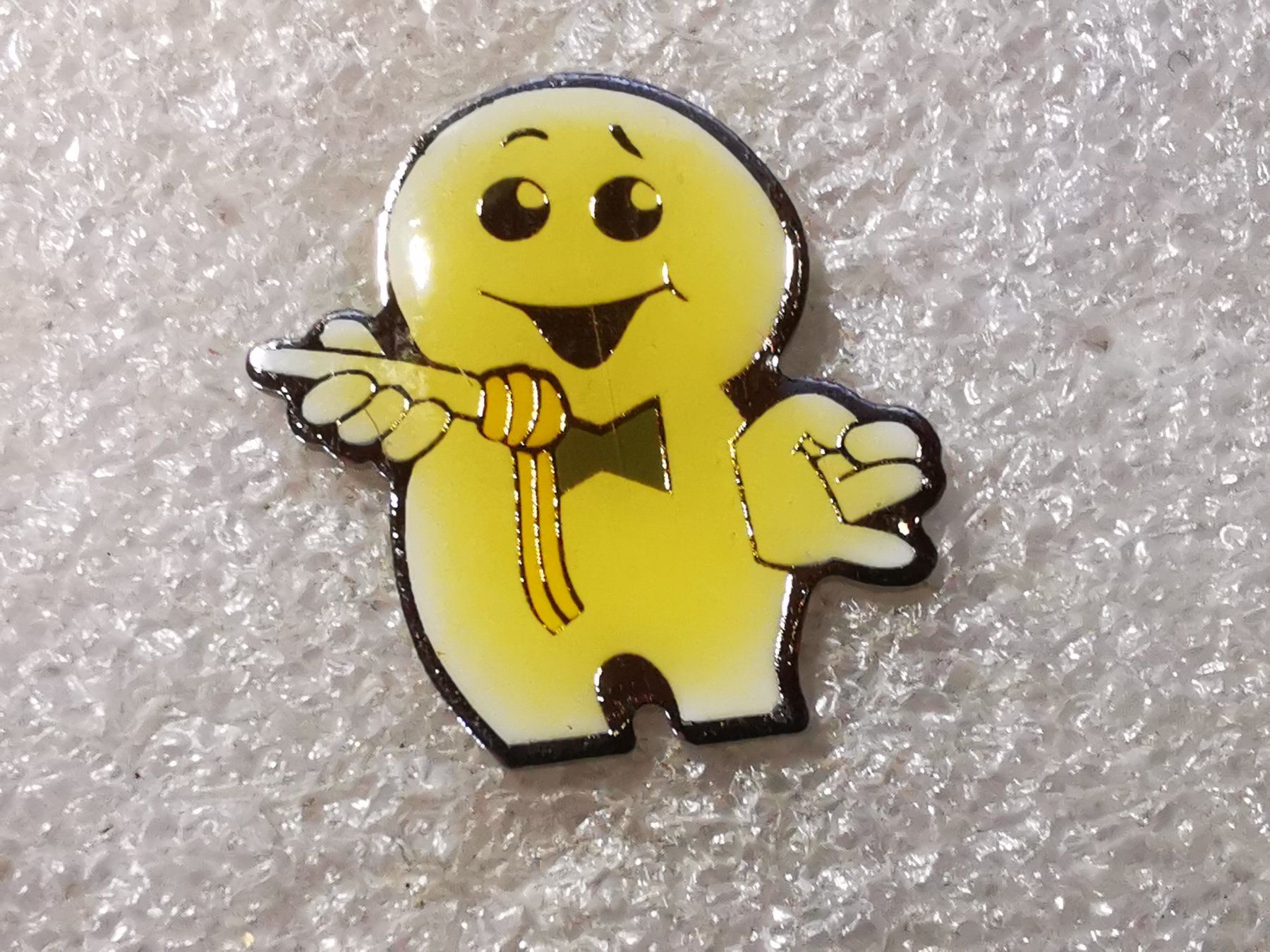 Placchette & Badge: Ansteckpin 71: Maga Bio – Usato da Oppligen venduto da Pin-Fall-Shop