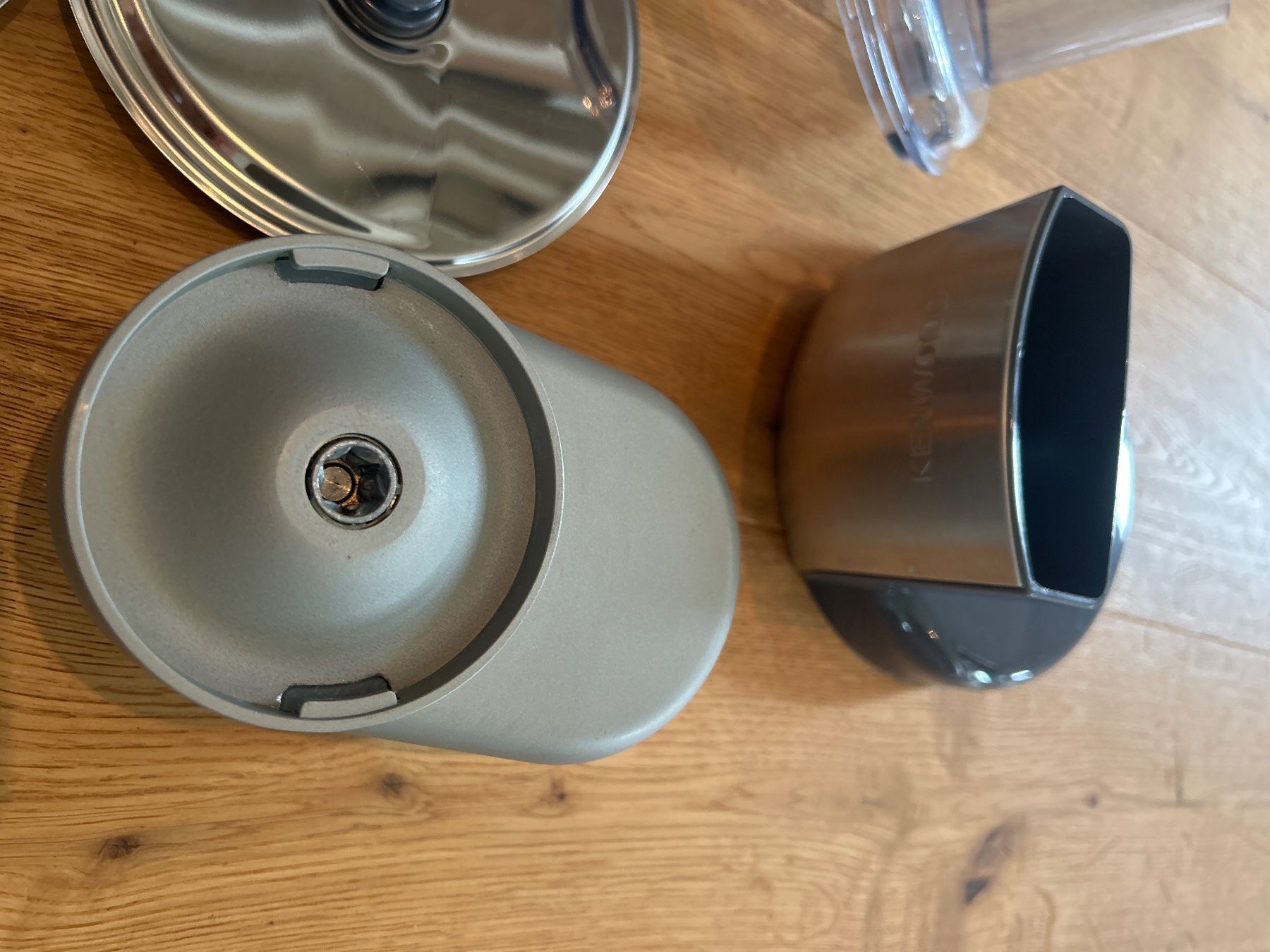 Kenwood Küchengeräte: Kenwood  Raffel  Zubehör – Gebraucht aus Eigenthal von dog111 3
