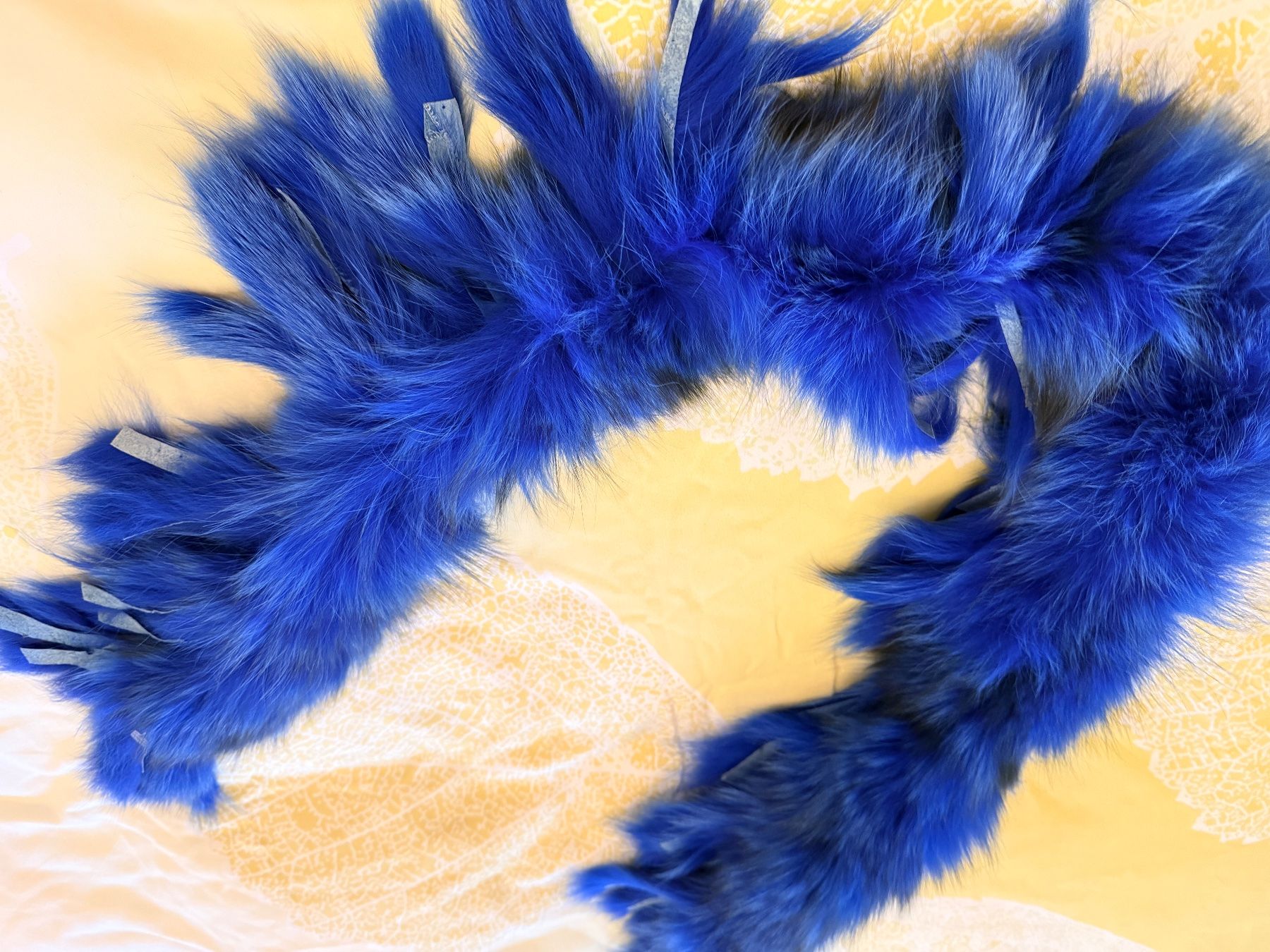 Foulard & Sciarpe: Blaue Pelzkragen – Nuovo (secondo la descrizione) da Genève venduto da mar_g5r2 2