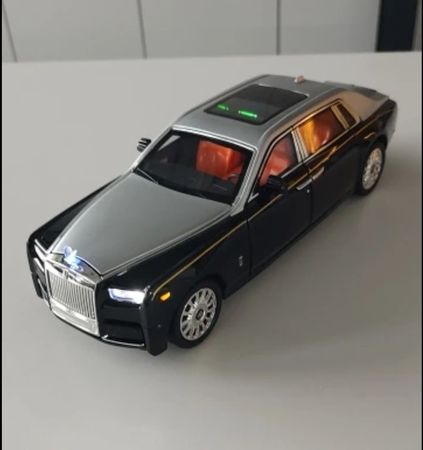 Auto 1.18 Rolls Royce phantom