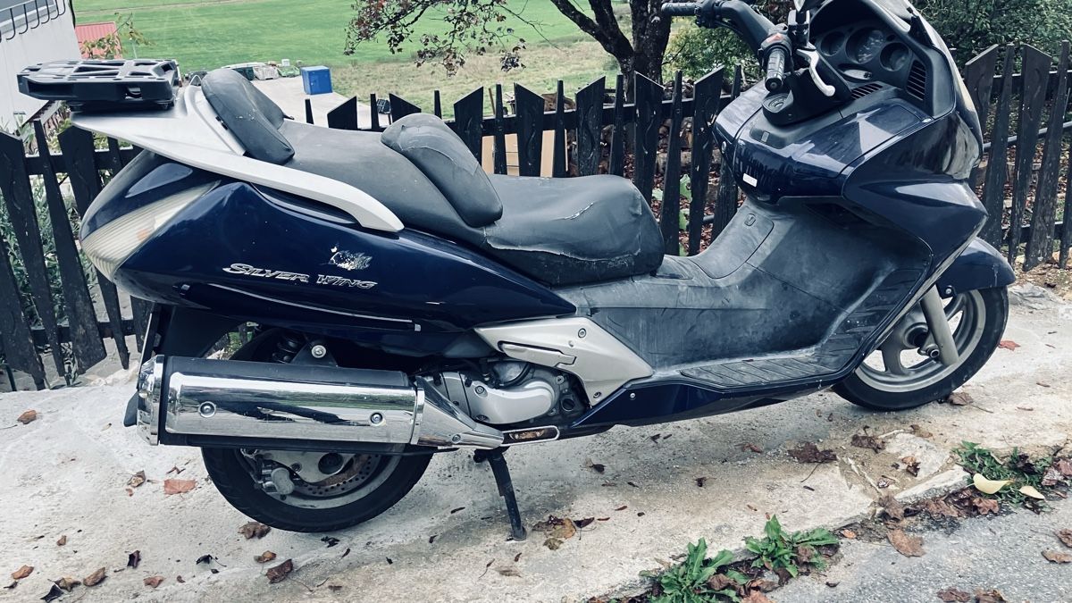 Honda Scooter: Scooter Honda 600  – Usato da Boveresse venduto da isa_597d 5