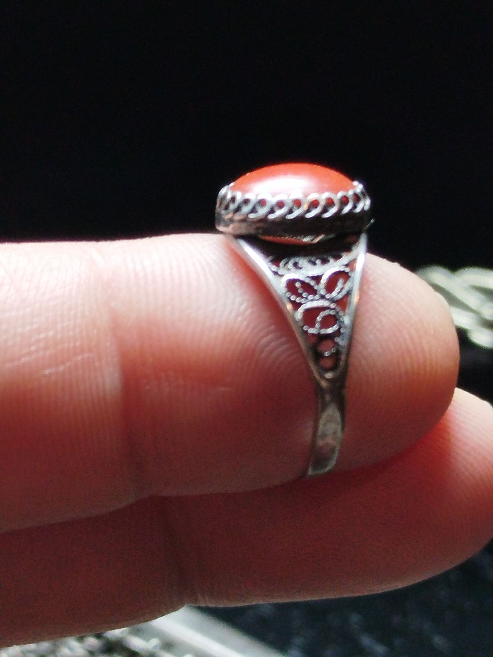 Ringe: Silberring mit Koralle, teuerste Farbe "Boule Blut "Gr. 52,5 – Gebraucht aus Rupperswil von Annet.Dann888 4