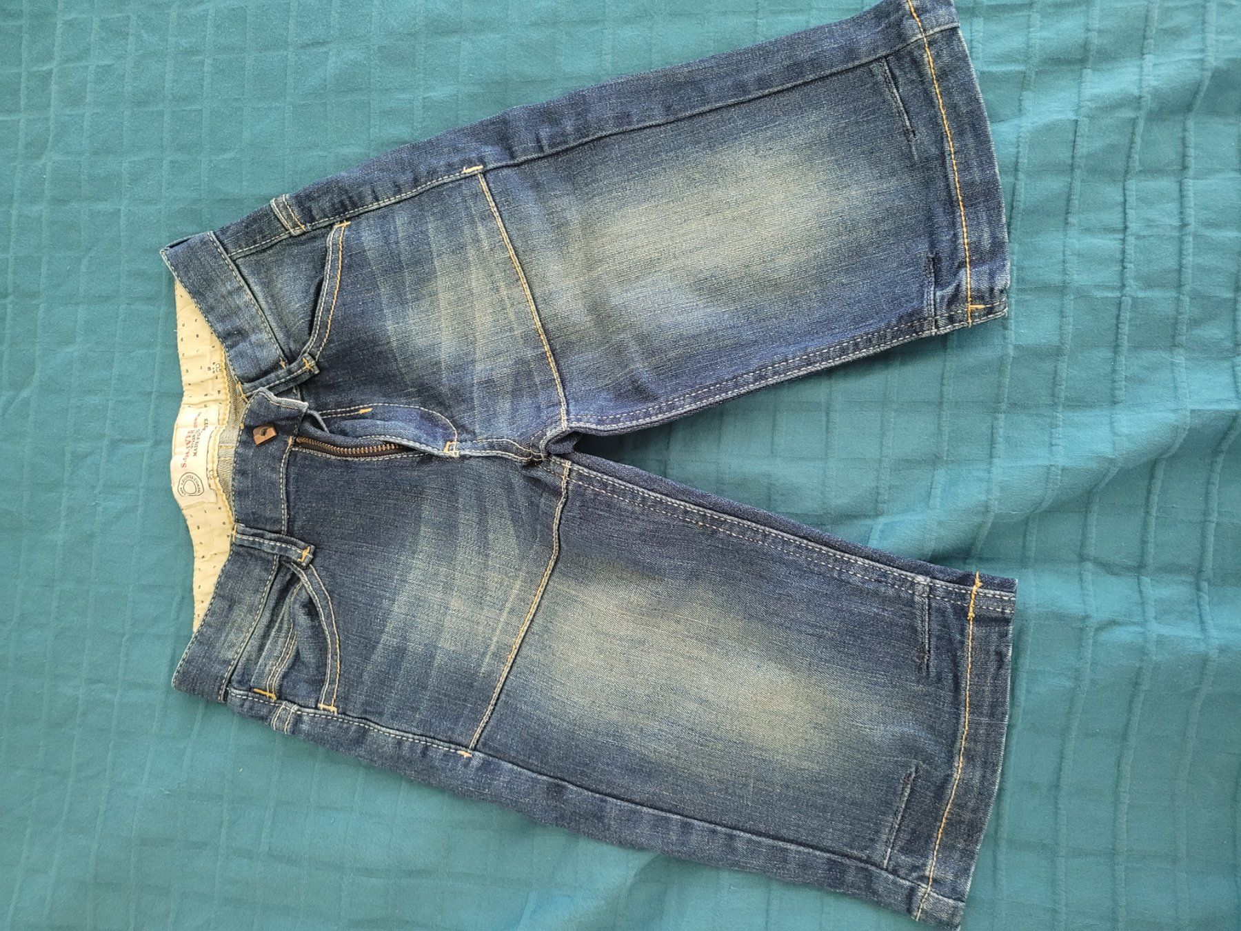 S.Oliver Jeans: Short - kurz Hose - sOliver - 8y – Gebraucht aus Zürich von heldc 1
