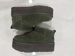 UGG Boots Plateau Grün - Grösse 40 Warm gefüttert für d...