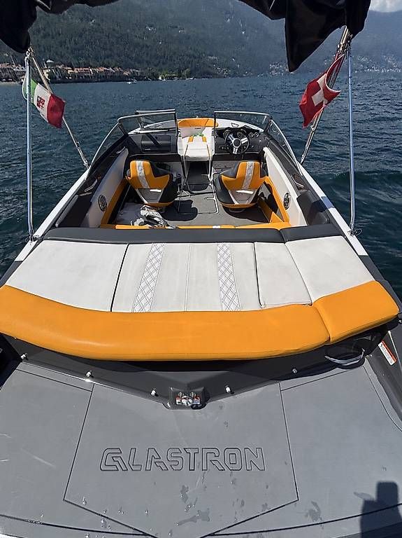 Bateaux: Vendo glastron gts 205  – D'occasion à Verscio par mau_8p7p 4