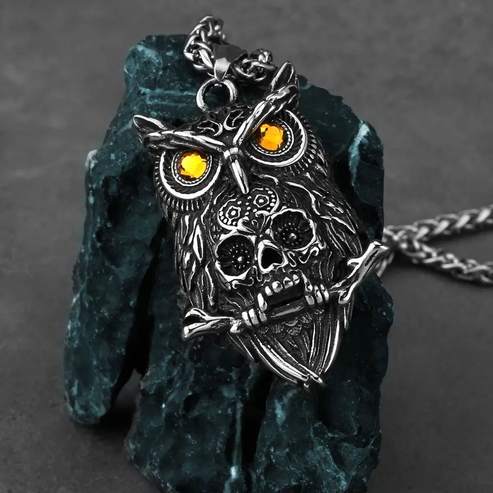 Ketten: Gothic Owl Skull Viking Pendant Necklace – Neu und originalverpackt aus Aarburg von StavFashion