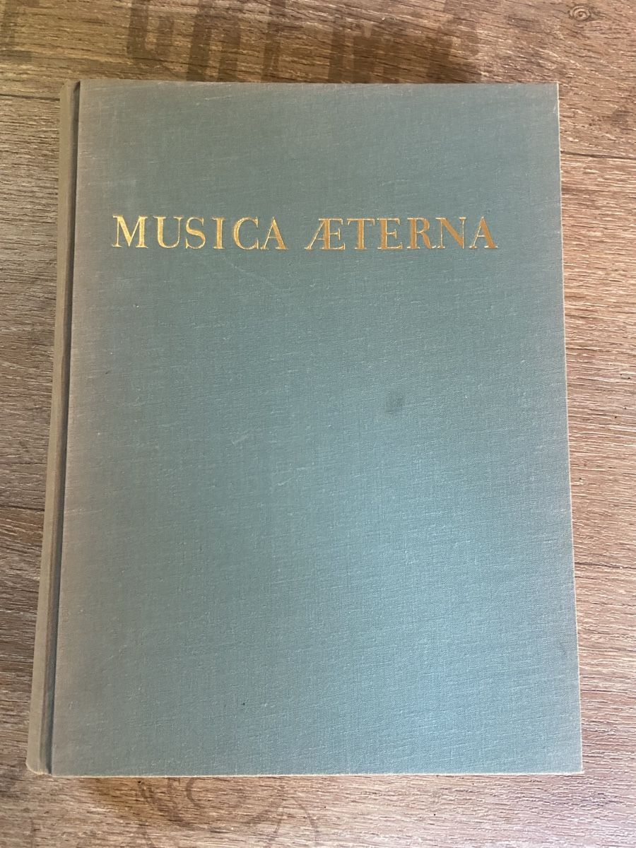 Libri: Musica Aeterna Buch gute Zustand – Usato da Galmiz venduto da Queenstone
