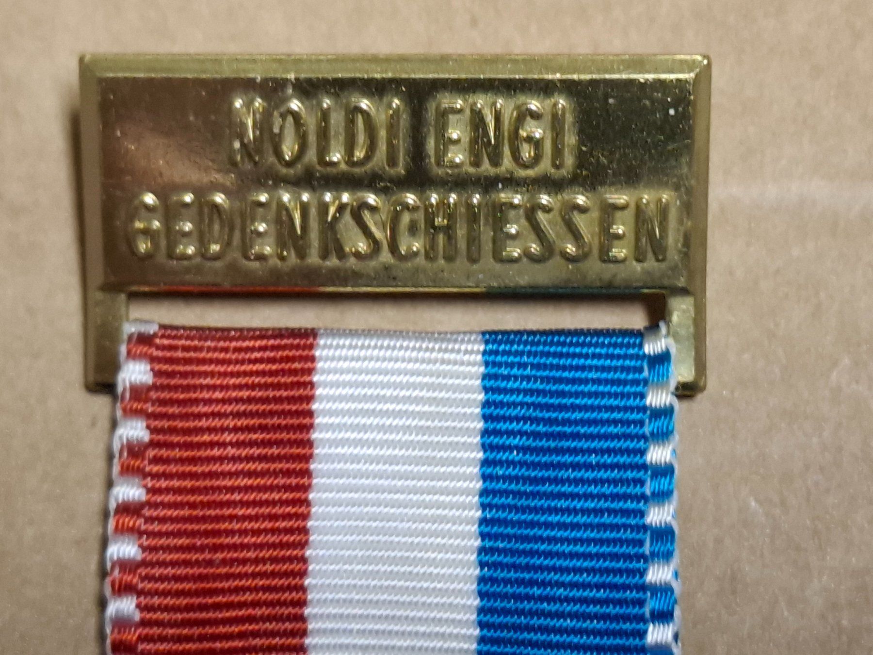 Medaglie: Splügen (WA263) – Usato da Schwanden GL venduto da Suvorov 1
