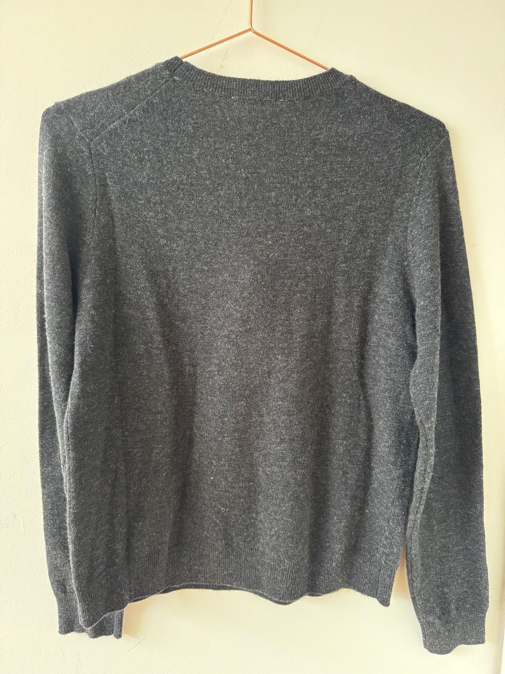 Benetton Pullover & Sweatshirts: Wollpullover – Neu (gemäss Beschreibung) aus Zürich von sinaxnoemi 1