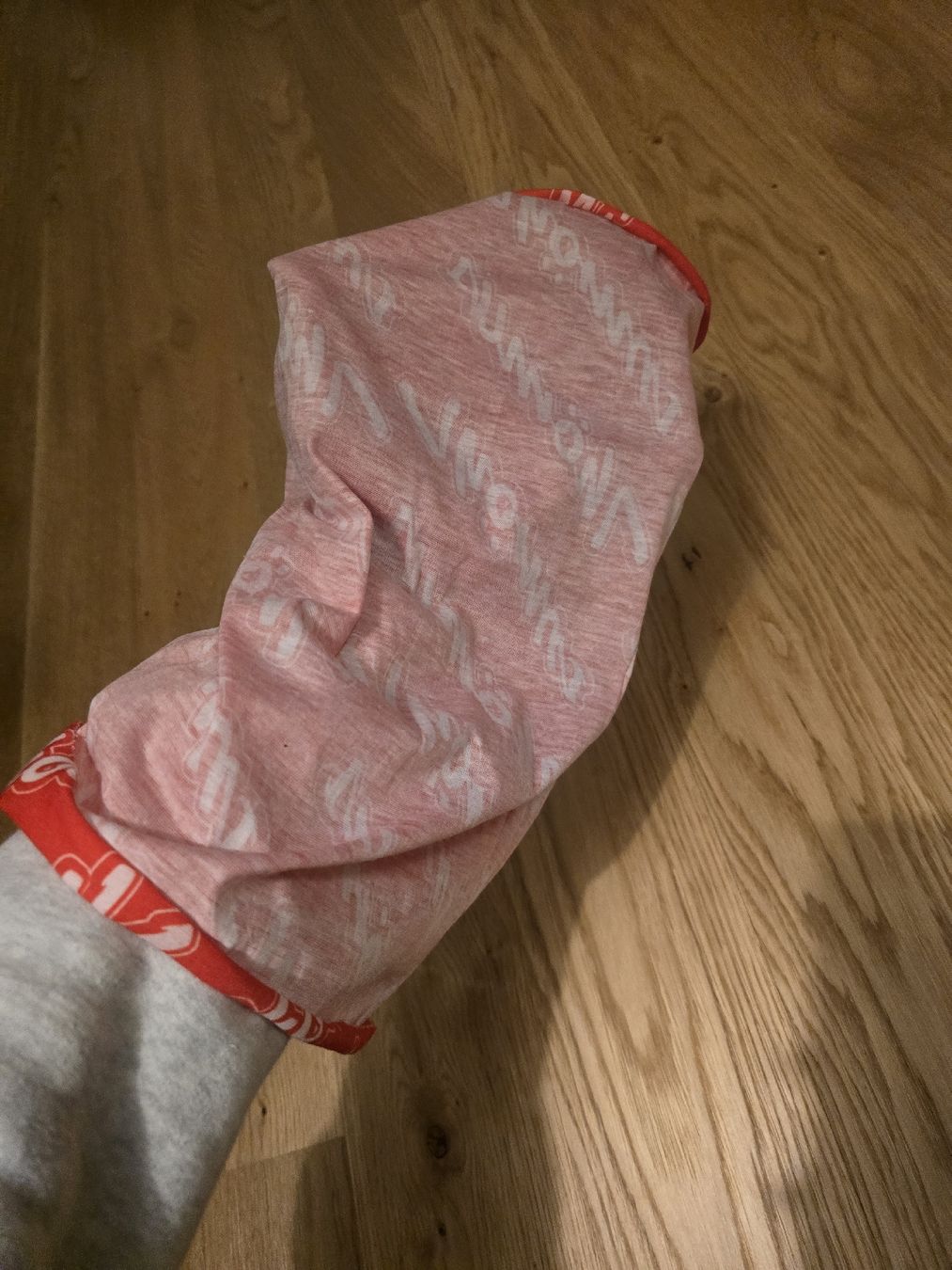 Foulard & Sciarpe: Original Thömus Multifunktionstuch, Rot, Neuwertig – Usato da Liebefeld venduto da Kiru21 2