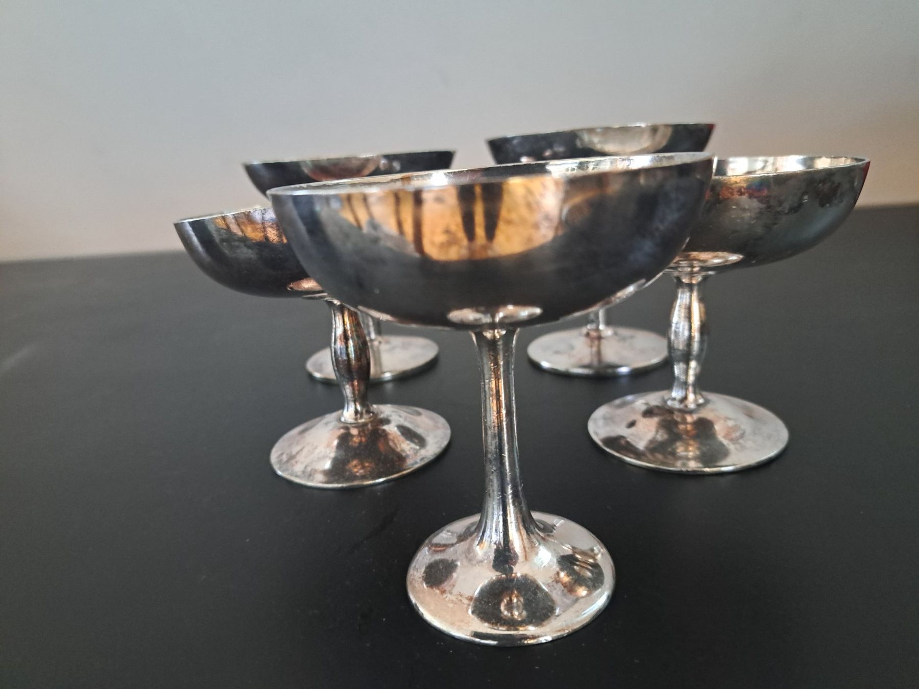 Geschirrsets: Glacéschalen aus Hotelsilber – Gebraucht aus Zürich von Mondmatrose01