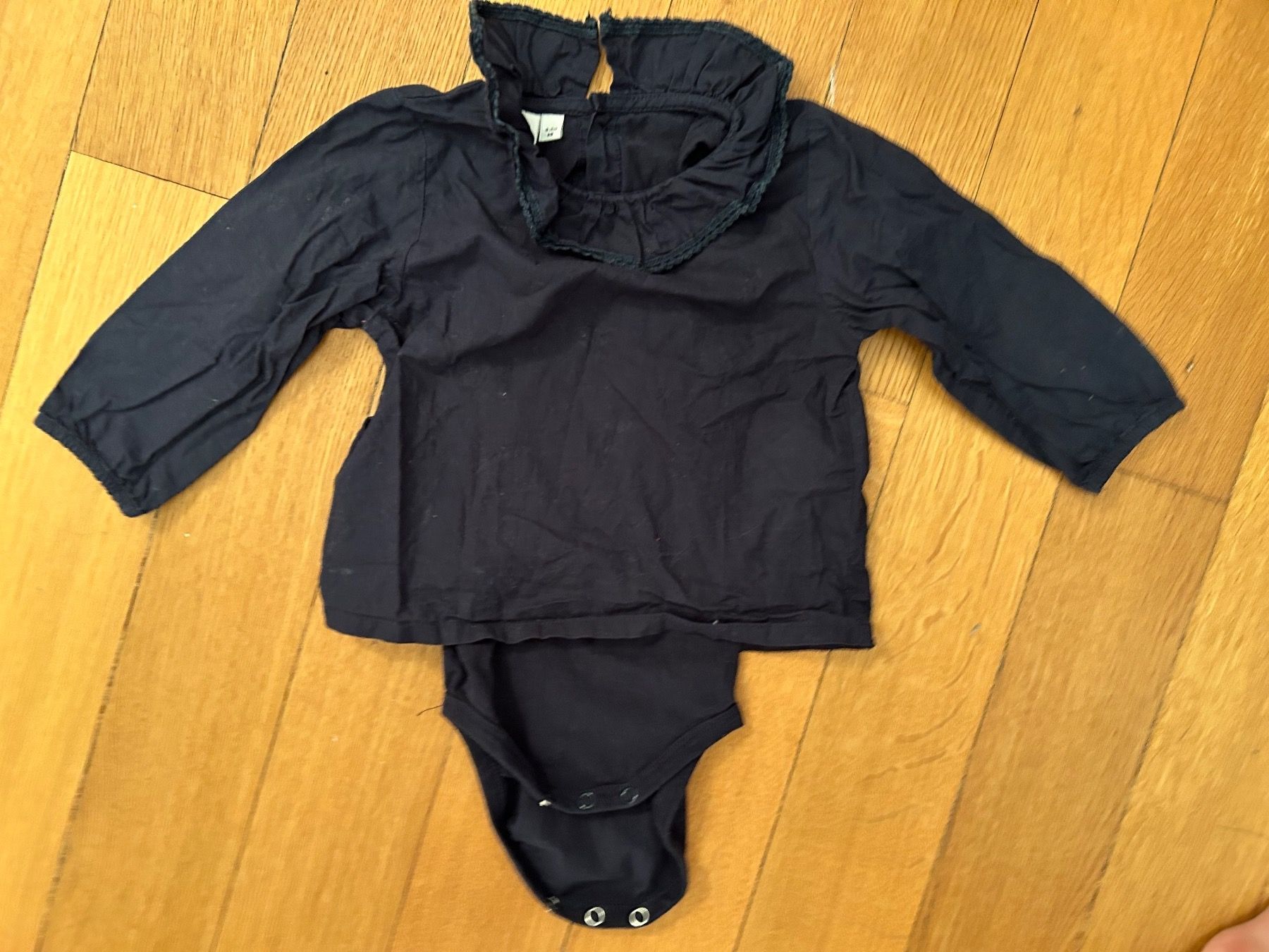 Camicette, T-shirt & Top: Blusen-Body (Mädchen, Gr. 68) - Name it – Usato da Basel venduto da SAF