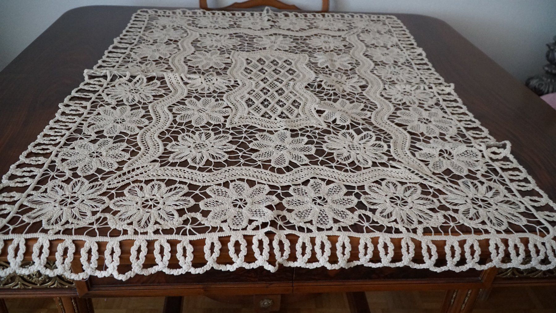 Altra biancheria da tavola: Tischdecke Handarbeit 120 x 90cm – Nuovo (secondo la descrizione) da Bern venduto da Antikbatik