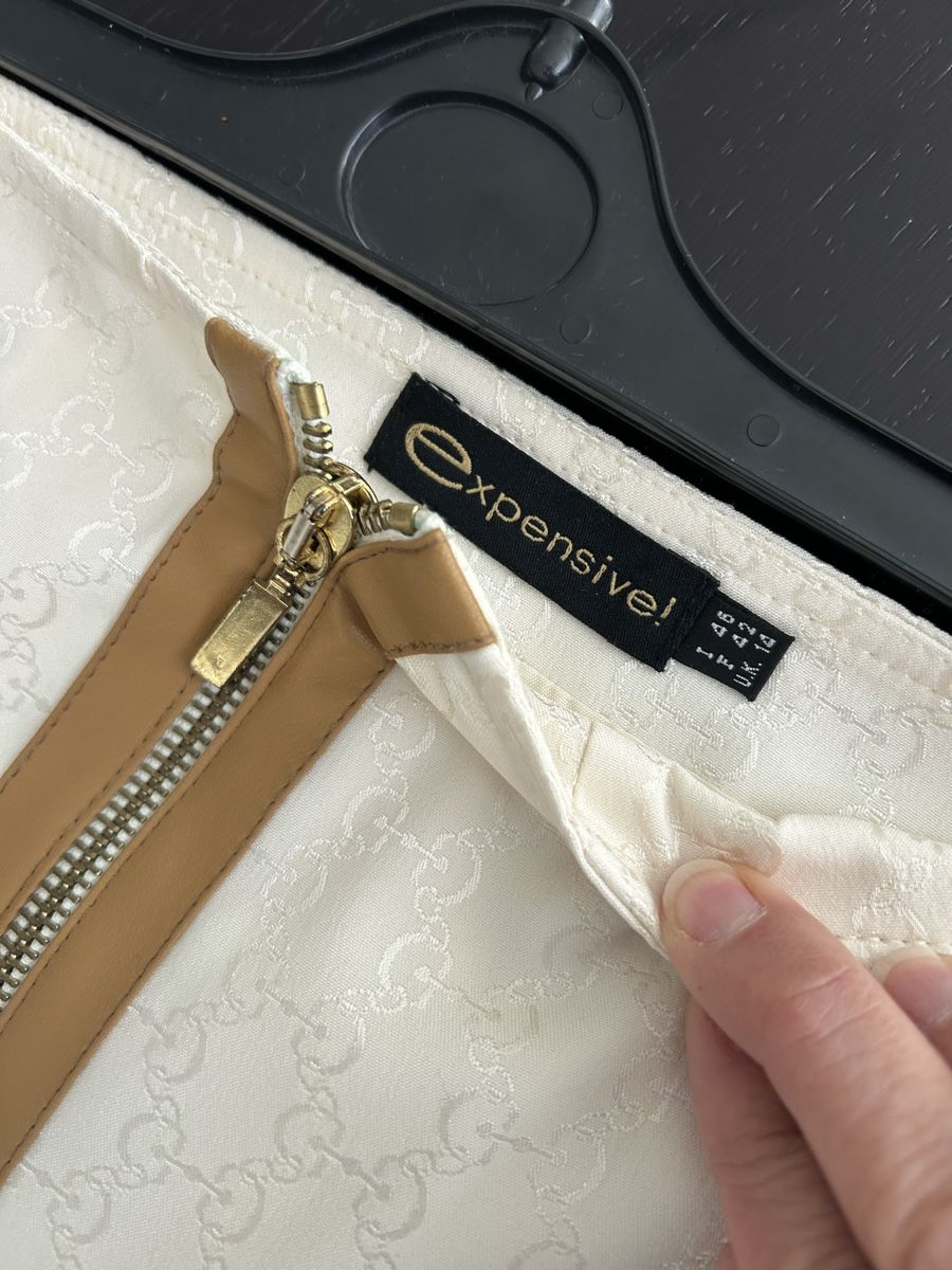 Gonne: Jupe «Expensive!» blanche à fermeture éclair, taille 40 – Usato da Pully venduto da rosipa 5