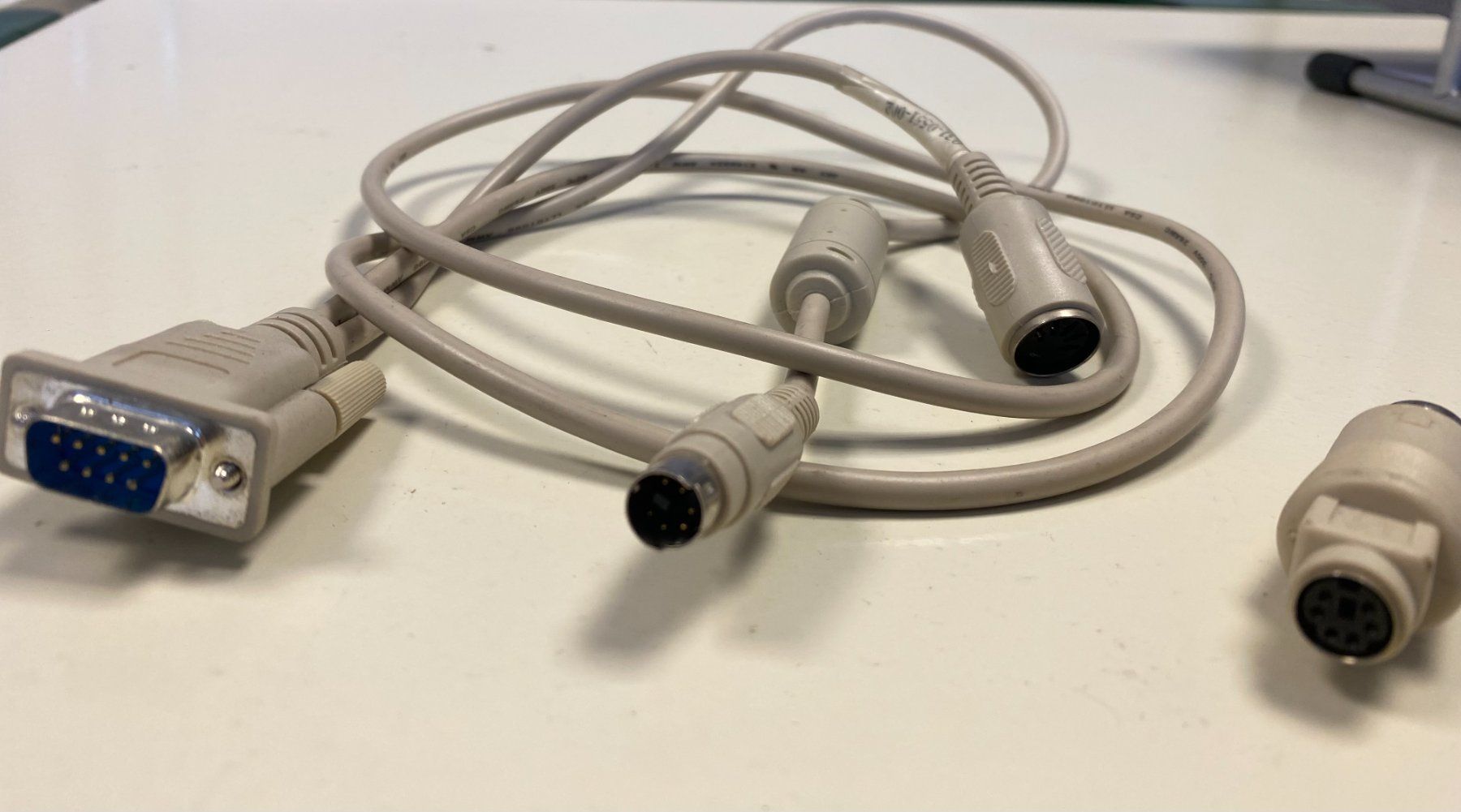 Laufwerke & Adapter: Kabel PS2 Adapter – Gebraucht aus Wängi von Bmo 3