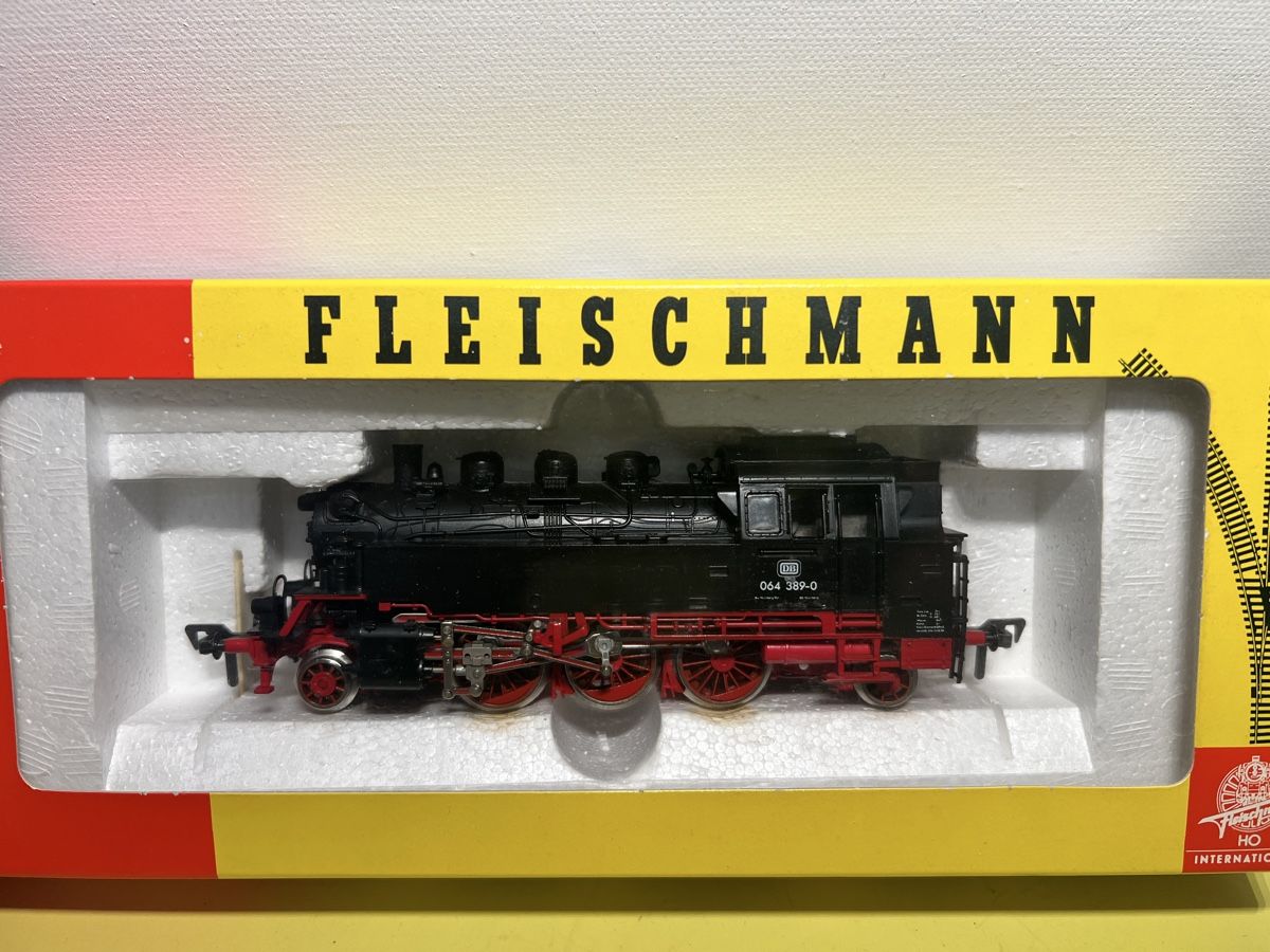 Fleischmann Modelleisenbahnen: Fleischmann BR64 Dampflok Gleichstrom HO – Gebraucht aus Weinfelden von Kammerflimmern