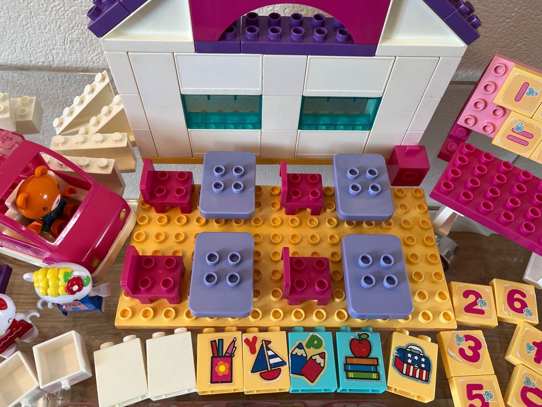 Hello Kitty Baukästen: LEGO Duplo-kompatibles Hello Kitty-Set – Gebraucht aus Adliswil von Ritchey 3