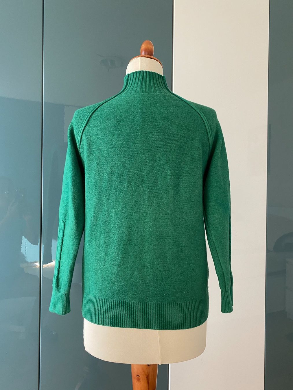 Maglioni & Felpe: Grüner Pullover Einheitsgröße [S/M] – Nuovo (secondo la descrizione) da Dübendorf venduto da Levintreyer 1