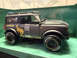 Ford Bronco Badlands 2021 1/24 grau NEU/OVP