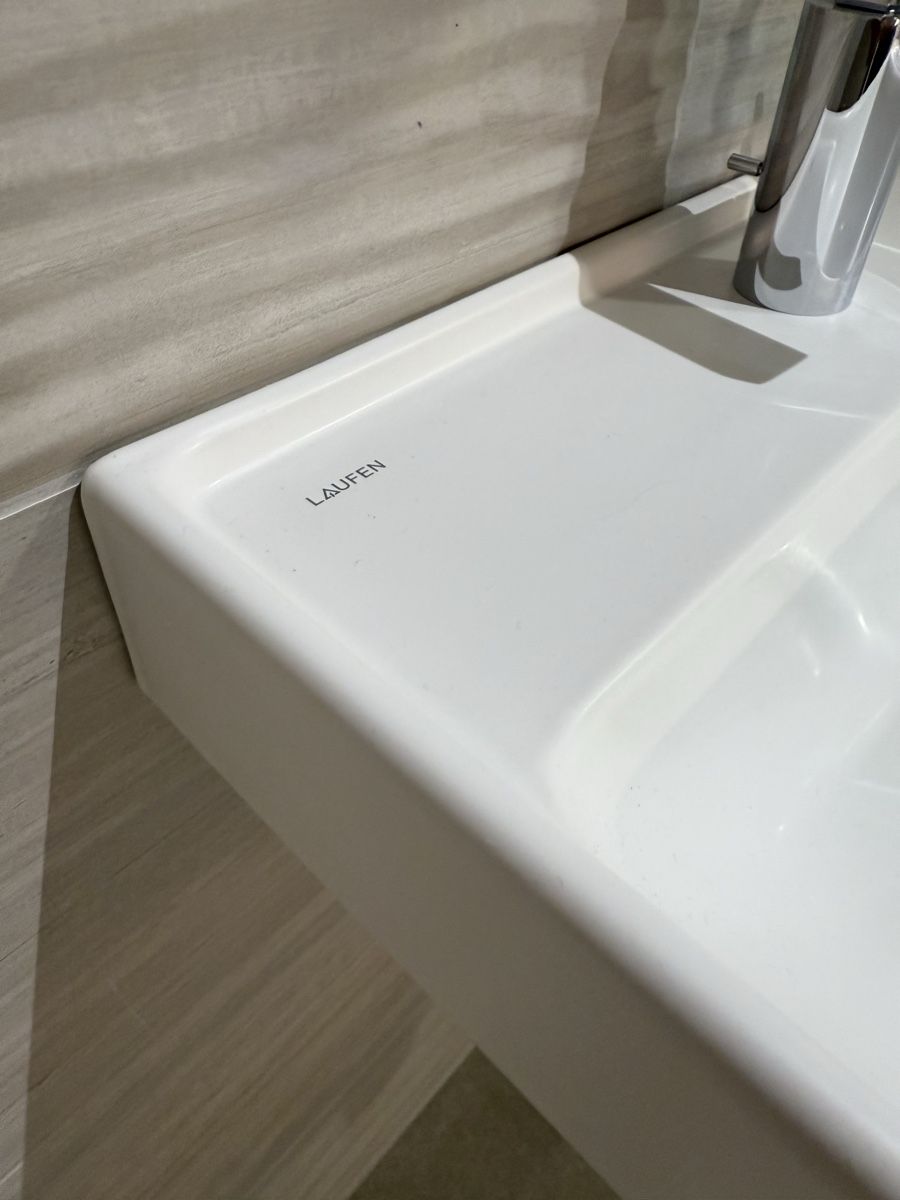 Laufen Mobili per bagno: Laufen Waschtisch inkl. Mischer – Nuovo (secondo la descrizione) da Amriswil venduto da deluxe_bad 2