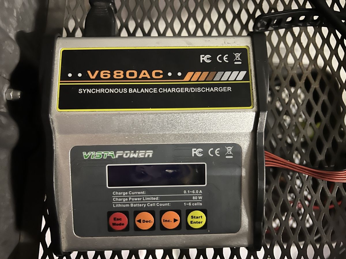 Batterie, Caricabatterie & Alimentatori: Lipo Ladegerät Vista Power – Usato da Würenlingen venduto da SaulGoodman1