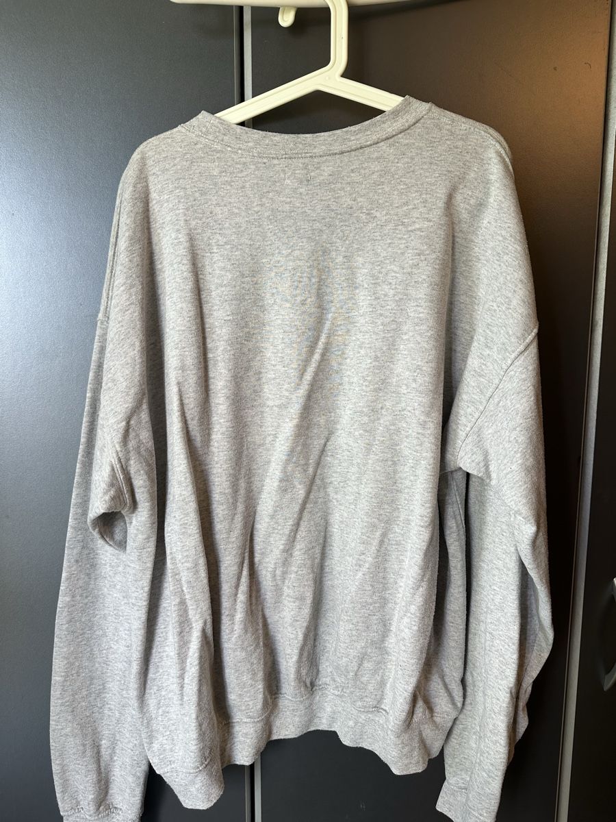 Pullover & Sweatshirts: Pull oversize bdg jeans taille L – Gebraucht aus st-prex von davdav1597 2