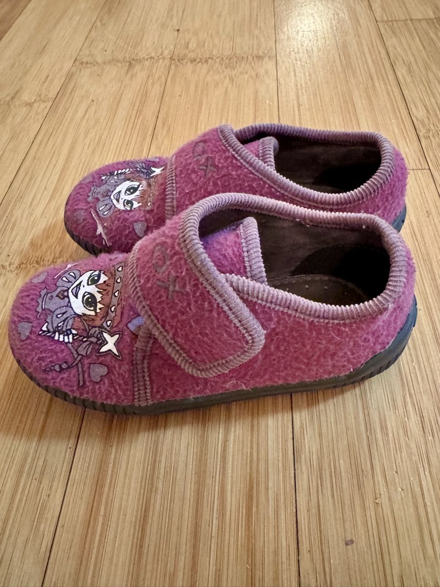 Geox Scarpe per ragazze: Geox Warm Slippers - size 25 – Usato da Pully venduto da kat_2rwv 2