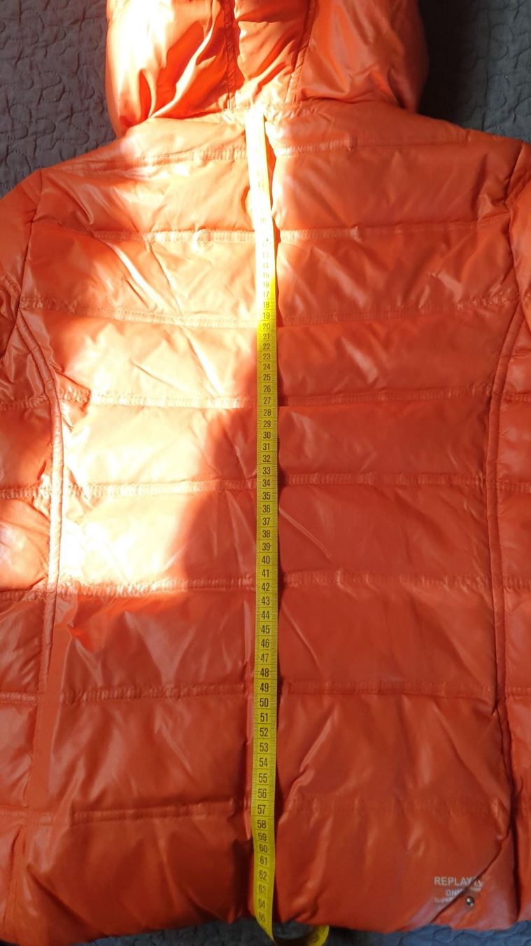 Replay Giacche: Replay Daunen Jacke Größe S – Usato da Trélex venduto da stripedthrift 9
