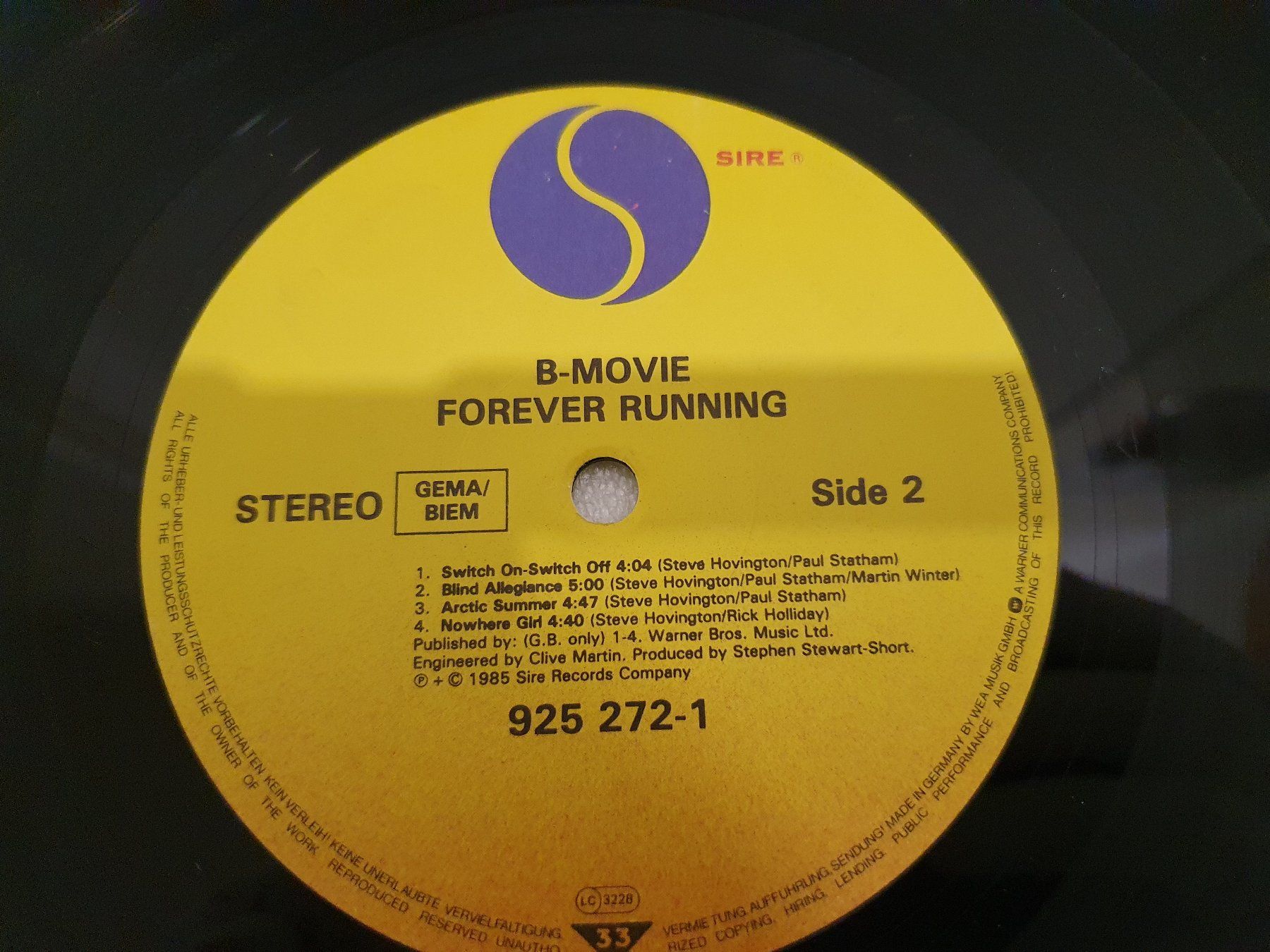 Dischi in vinile: B-Movie – Forever Running – Usato da Uster venduto da Vinyl-Leidenschaft 5