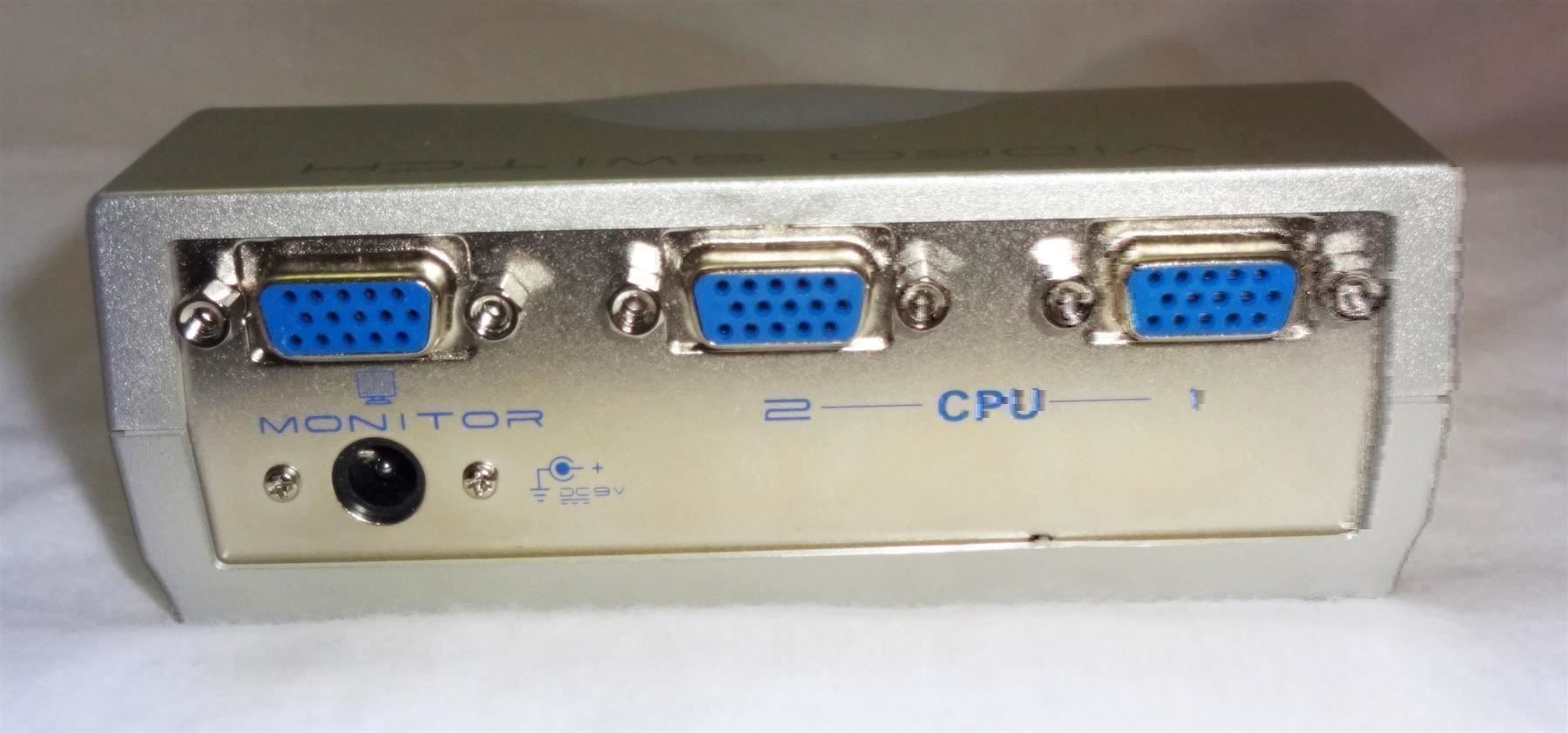 Unità & Adattatore: 2 port video switch VS-291 – Usato da St. Gallen venduto da WWL 1