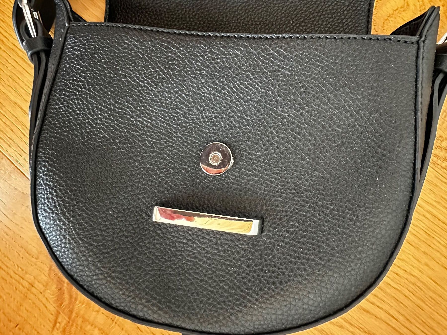 Esprit Borse da donna: ESPRIT Umhängetasche, schwarz – Usato da Sissach venduto da tapasu 5