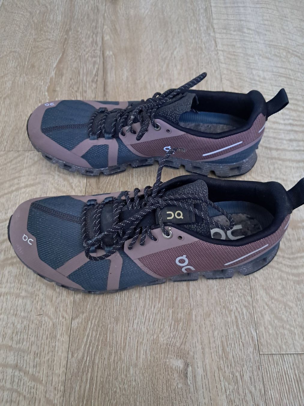 On Scarpe da uomo: ON Cloud Edge Moonlight Laufschuhe Grösse 41 – Usato da Basel venduto da liz_nqr9 4
