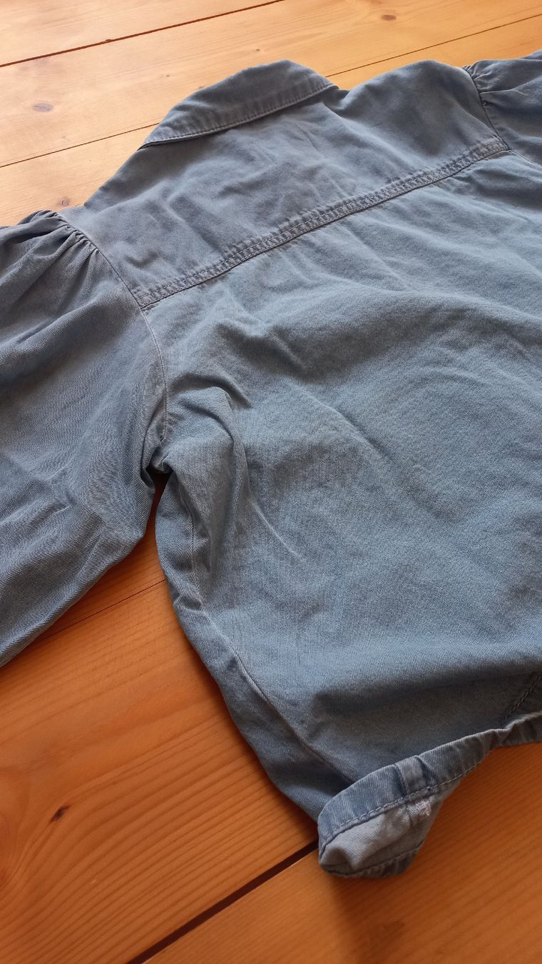 C&A Camicette: c&a jeanshemd mit puffärmeln (L) – Nuovo (secondo la descrizione) da Buus venduto da ZinaidaR 3
