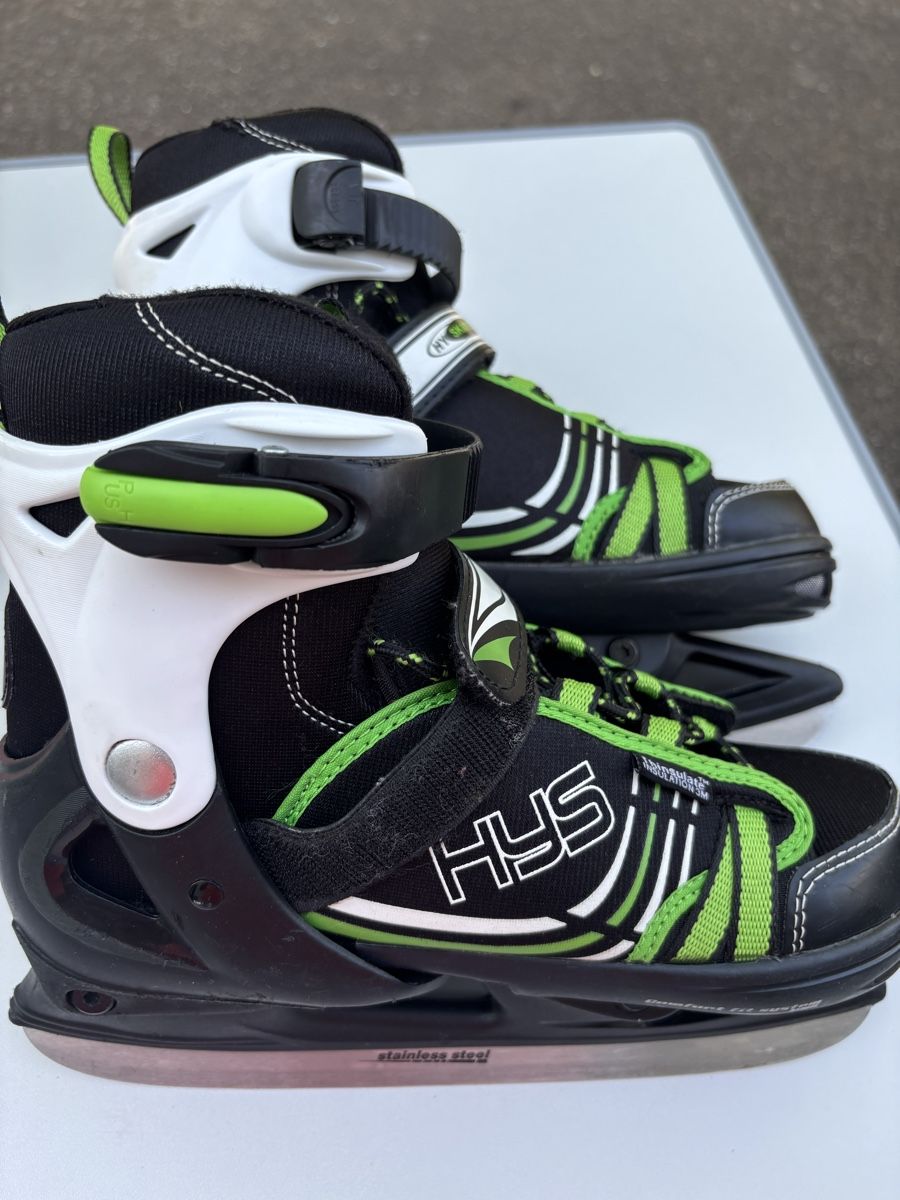 Pattini da ghiaccio: Eishockeyschuhe verstellbar Gr. 33-36  – Usato da Riehen venduto da BS4000 1