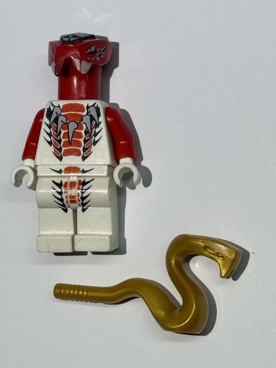 Lego Giocattoli: 1 Lego Ninjago Figur mit  Schlange – Usato da Rheinfelden venduto da zim_2hqc
