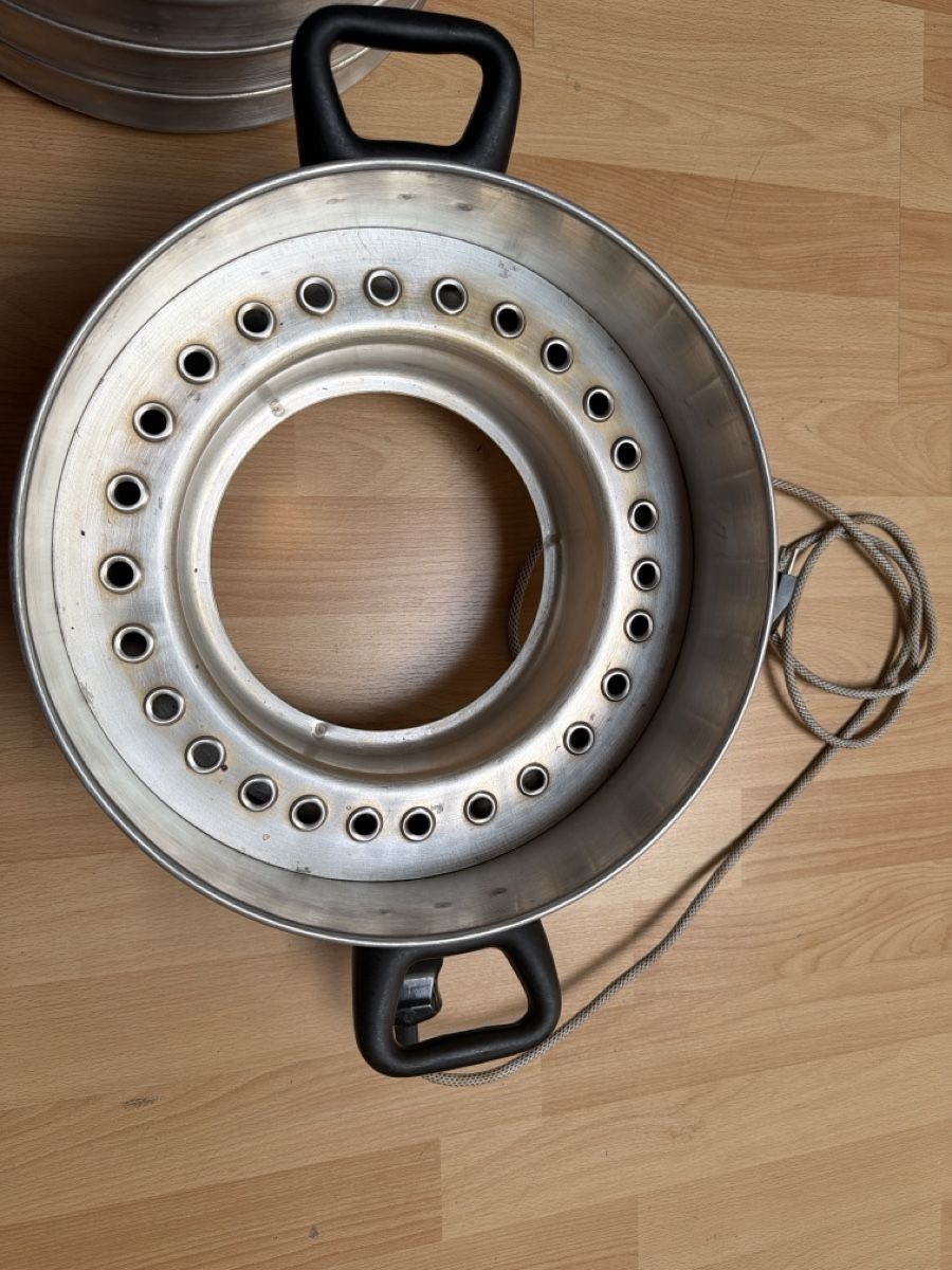 Elettrodomestici da cucina: Strahm Dörrgerät mit 4 Sieben, sehr guter Zustand  – Usato da Thun venduto da BanjoDan 1