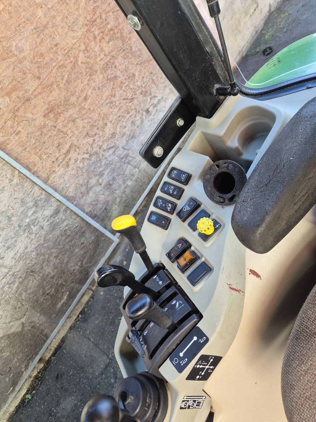 John Deere Traktoren: John Deere 3720 – Gebraucht aus Unteriberg von Prinz011 5